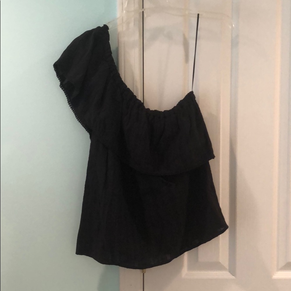 One Shoulder Shirt